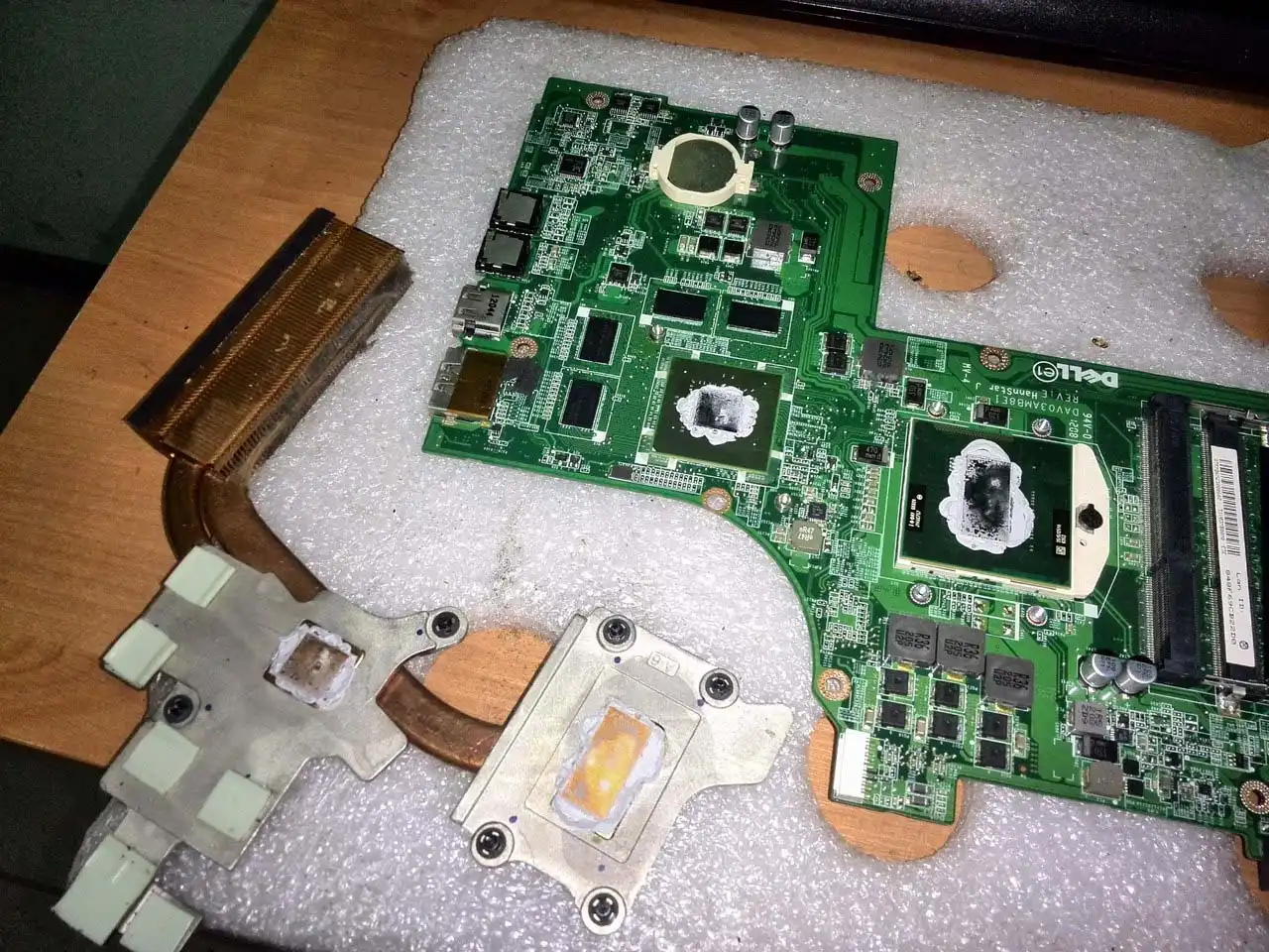 чистка ноутбука Dell в Калининце