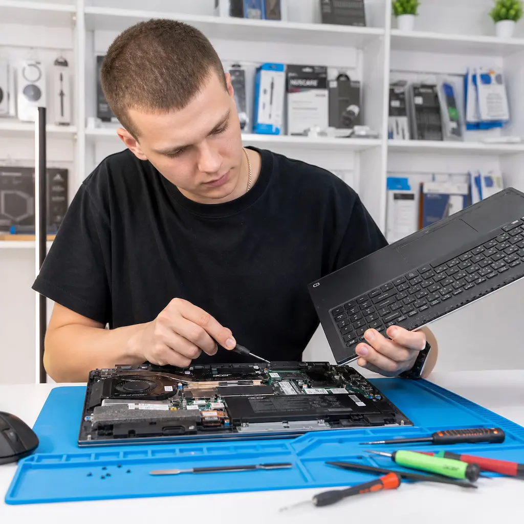 заменить клавиатуру на ноутбуке Acer в Калининце